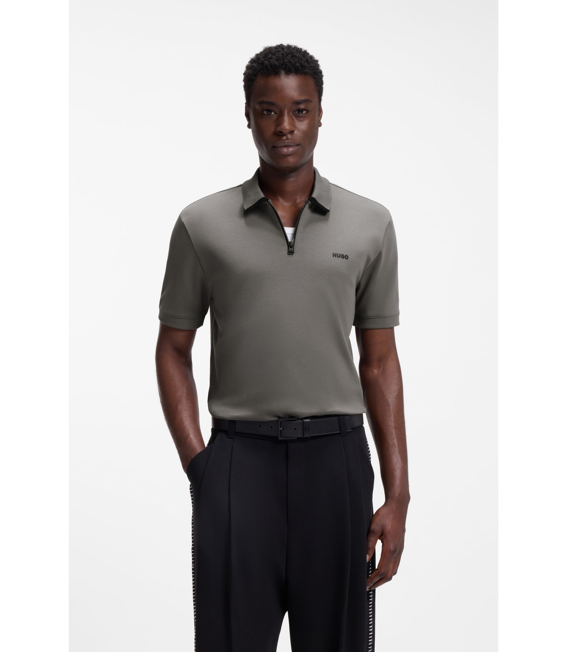 Poloshirt aus Baumwoll-Piqué mit Kontrast-Logo