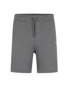 BOSS - Regular-Fit Shorts aus Baumwoll-Terry mit Logo-Aufnäher