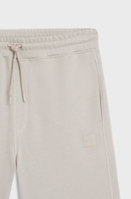 Short en molleton de coton avec &eacute;cusson logot&eacute;, Gris chin&eacute;