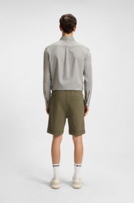 Shorts i bomuldsfrott&eacute; med logom&aelig;rkat, Olivengr&oslash;n