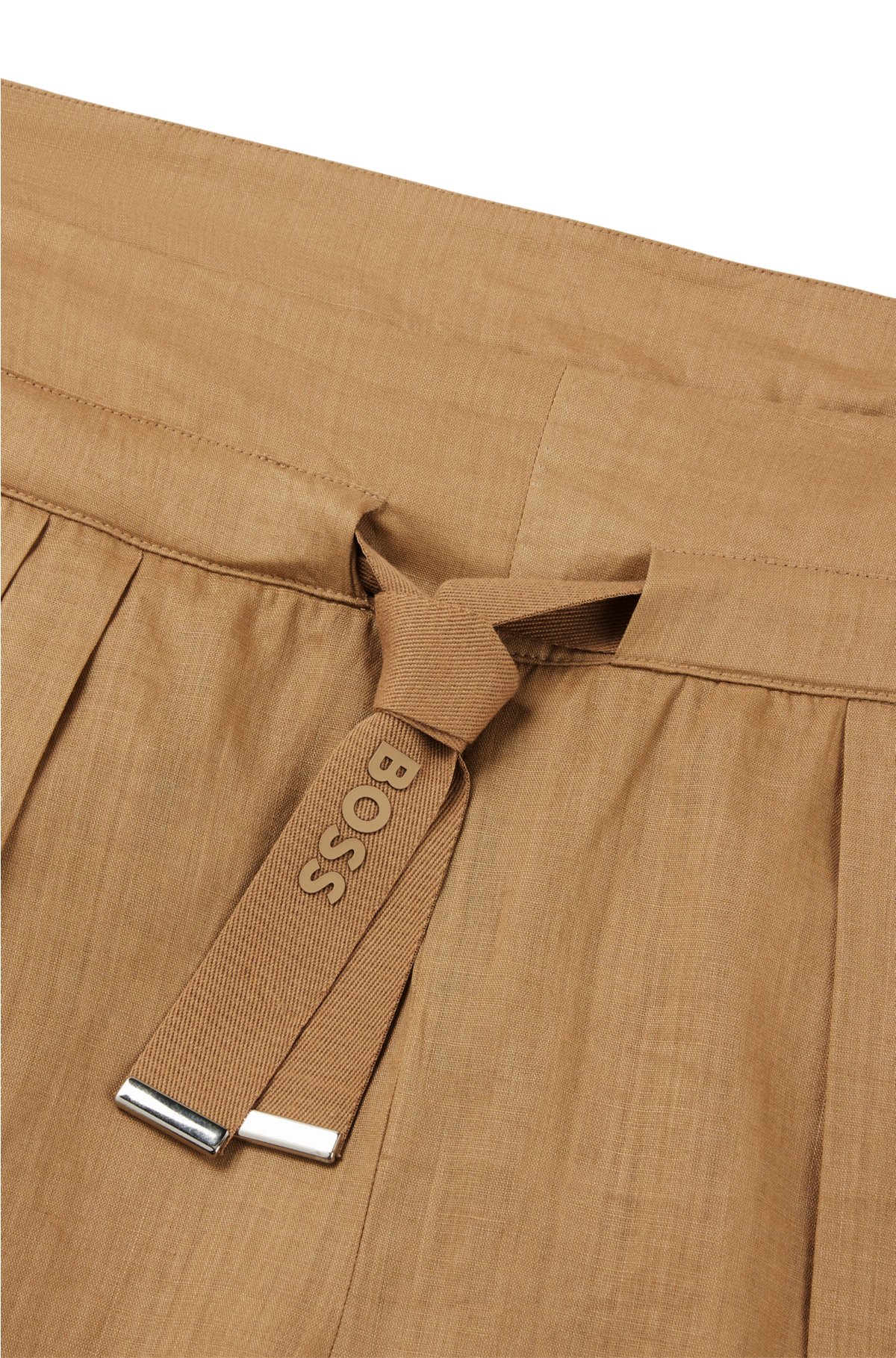 Regular-fit paperbag shorts in ramie canvas, Light Brown
