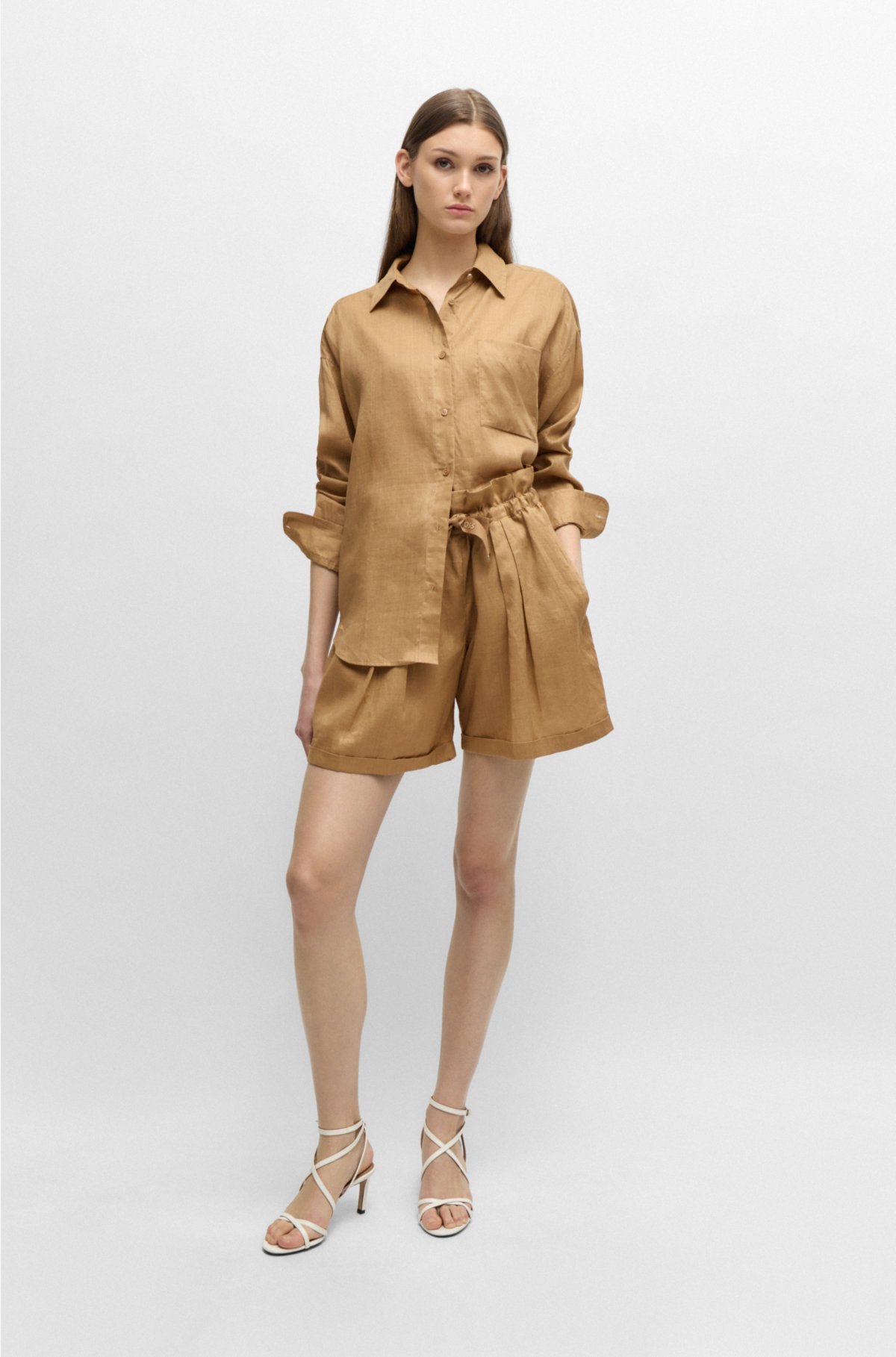 Relaxed-fit blouse in ramie canvas with point collar, Light Brown