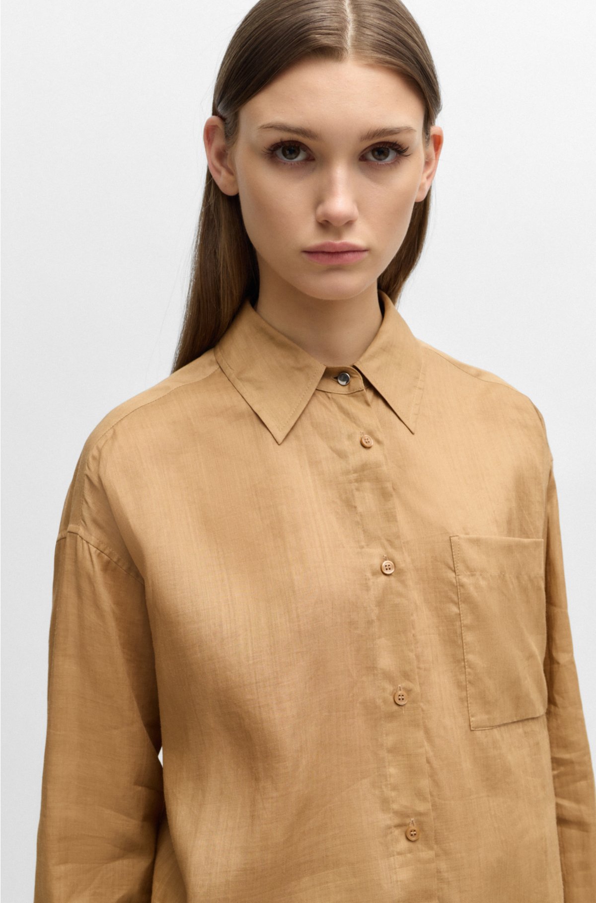 Relaxed-fit blouse in ramie canvas with point collar, Light Brown