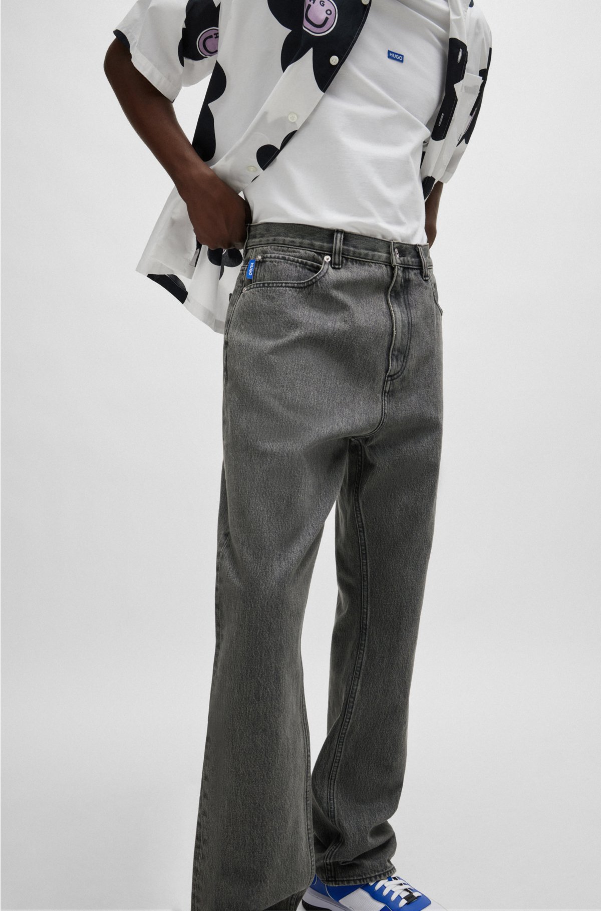 Baggy-fit jeans in silver-toned denim, Grey
