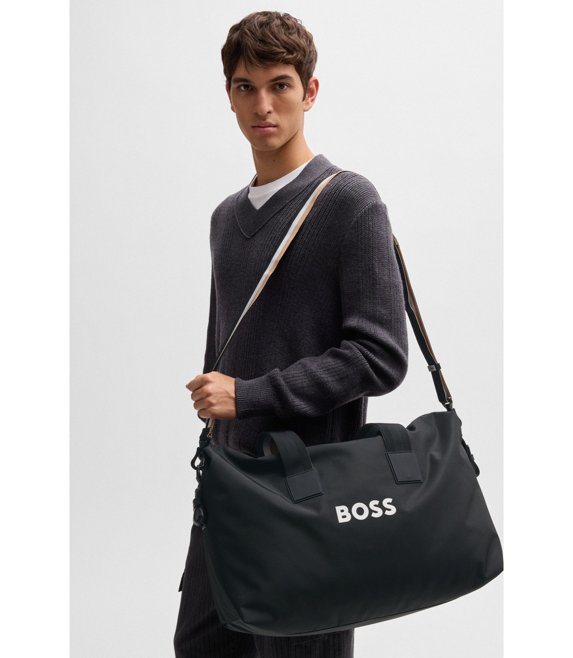 BOSS - コントラストロゴ ホールドオール デタッチャブルストラップ