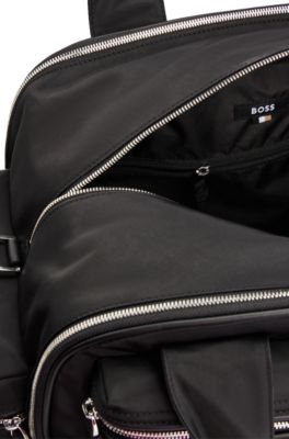 BOSS - Weekender mit mehreren Taschen und polierter Logo-Applikation