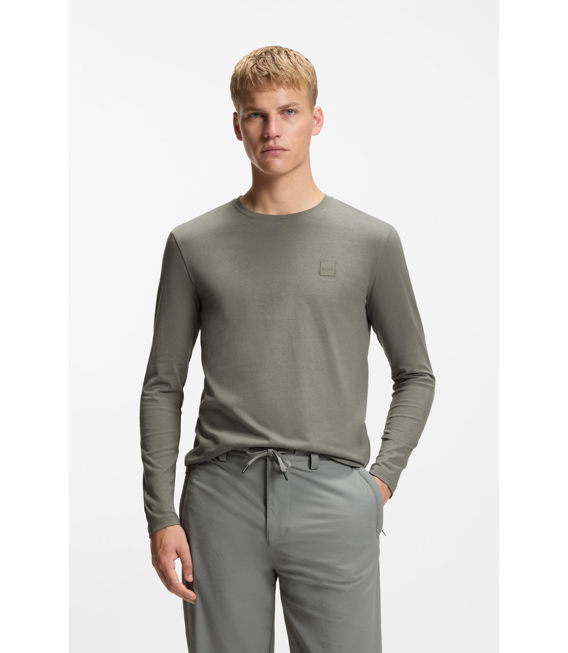 T-Shirt aus Baumwoll-Jersey mit Logo-Aufnäher