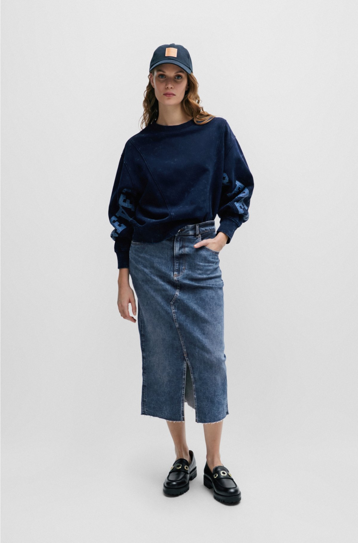 Slim-fit midi skirt in stretch denim, Dark Blue