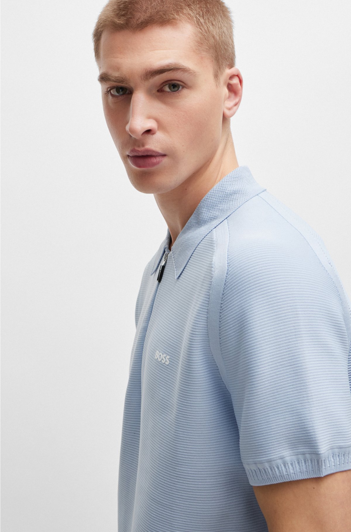 Short-sleeved zip-neck polo sweater with logo detail, Light Blue