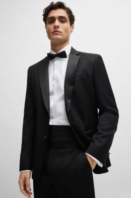 Slim-fit shirt in structured cotton with spread collar, White