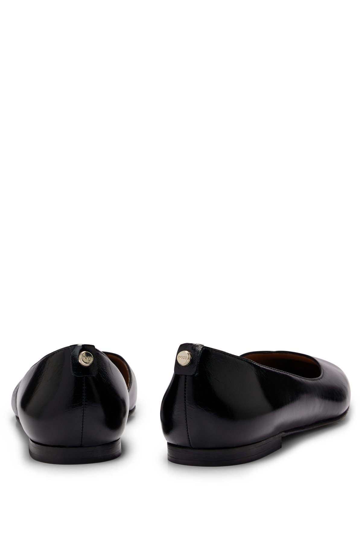 Ballerina flats in leather with asymmetric design, Black
