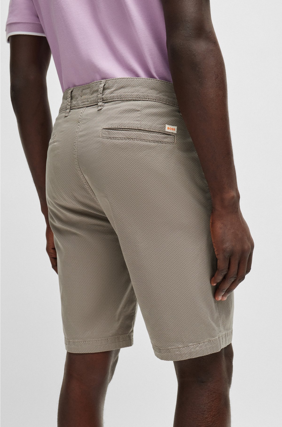 Slim-fit shorts in stretch-cotton twill, Light Brown
