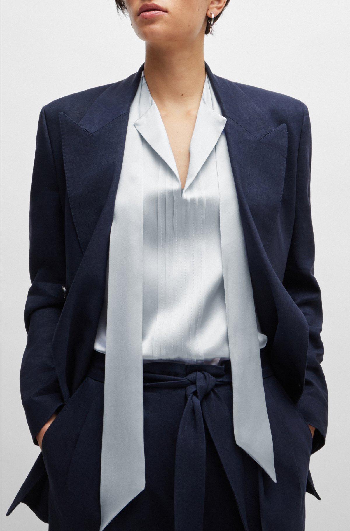 Sleeveless silk blouse with tie neckline, Light Blue
