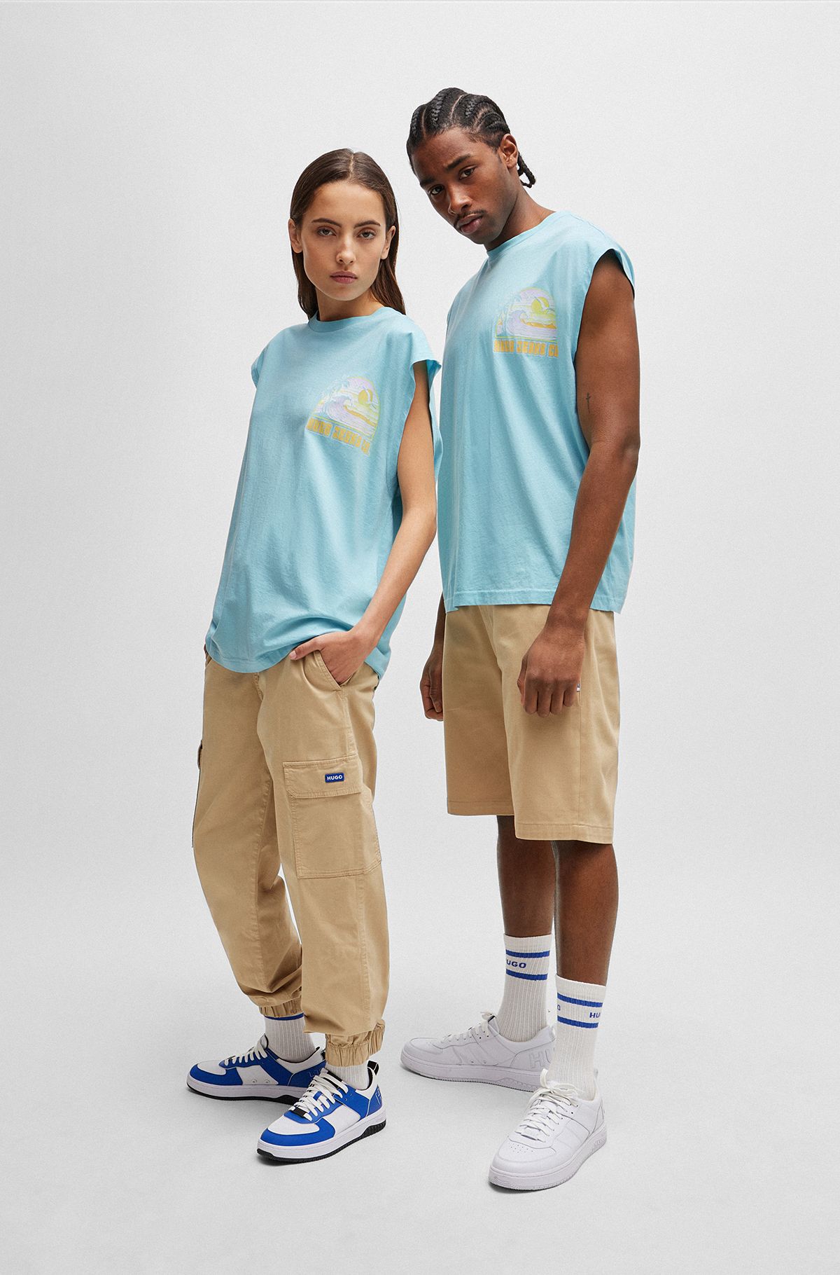 Mouwloos T-shirt van katoenen jersey met zomers artwork, Turkoois