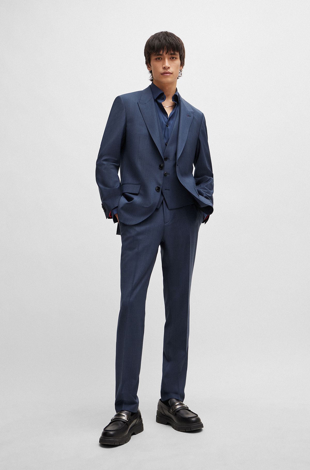 Slim-fit suit in textured fabric, Blue