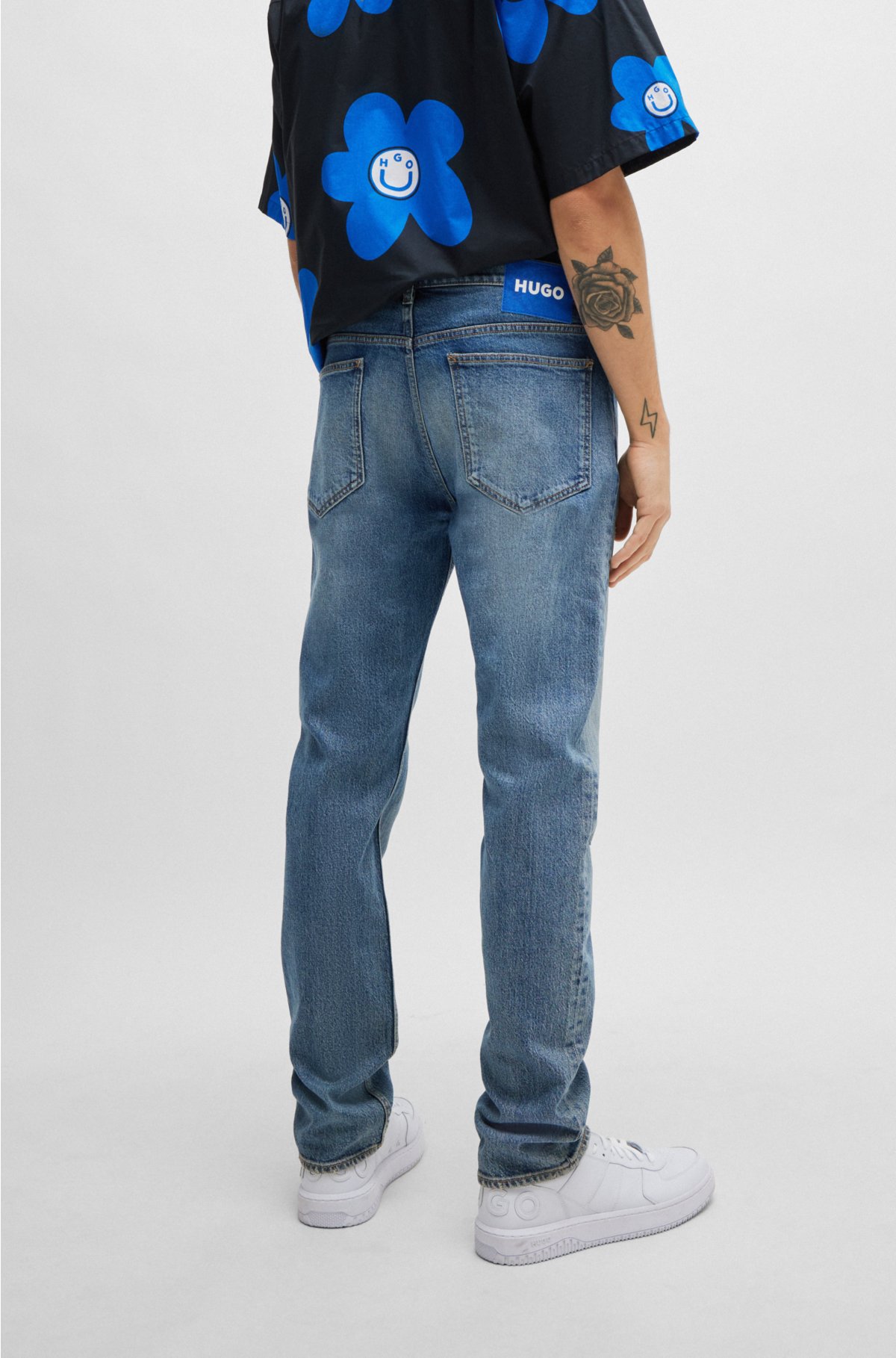 Slim-fit jeans in mid-blue distressed stretch denim, Blue