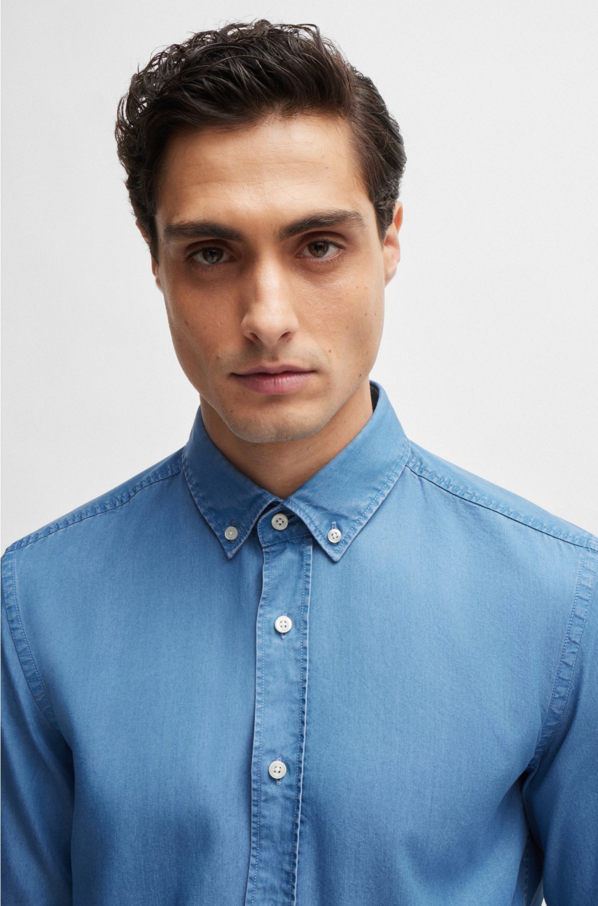 Casual-fit shirt with button-down collar, Blue
