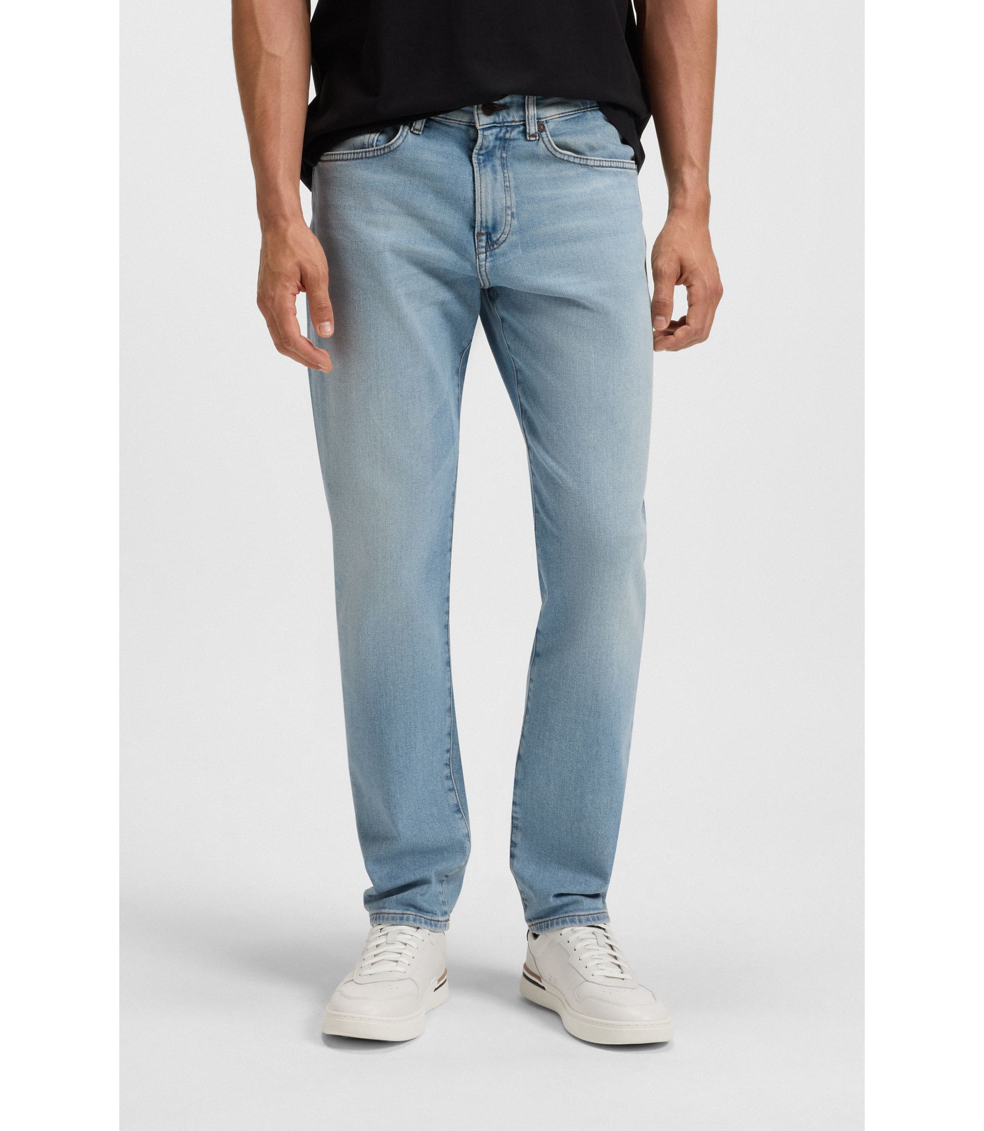 Maine Blaue Regular-Fit Jeans aus bequemem Stretch-Denim