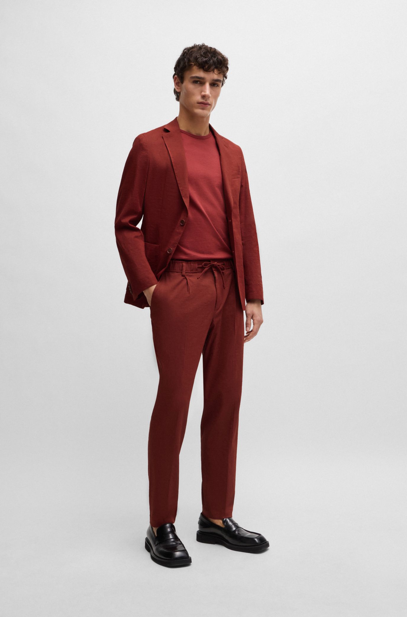 Relaxed-fit trousers in a linen blend
