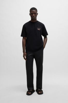 BOSS - Relaxed-Fit T-Shirt aus reiner Baumwolle mit Artwork der Saison