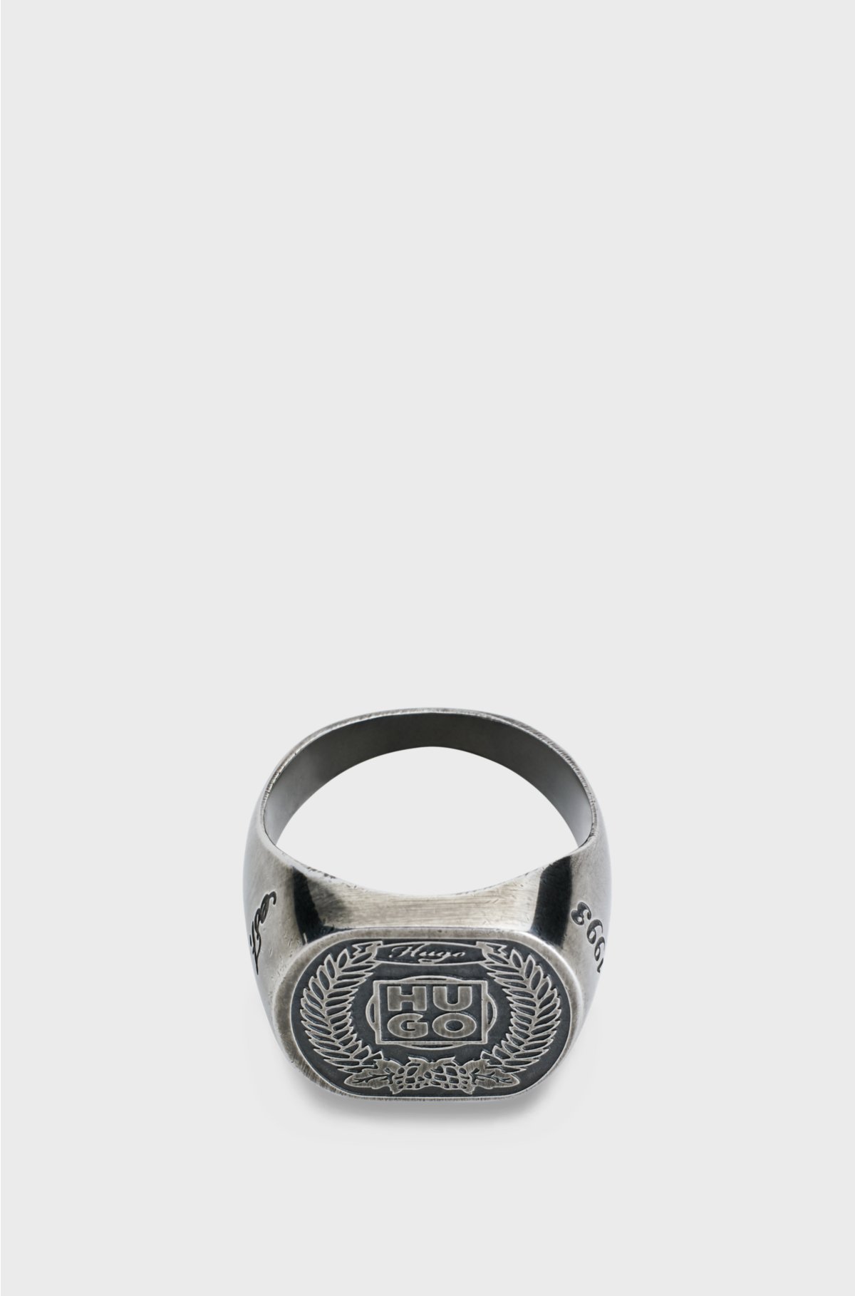 Stainless-steel seal ring with stacked-logo artwork, Silver