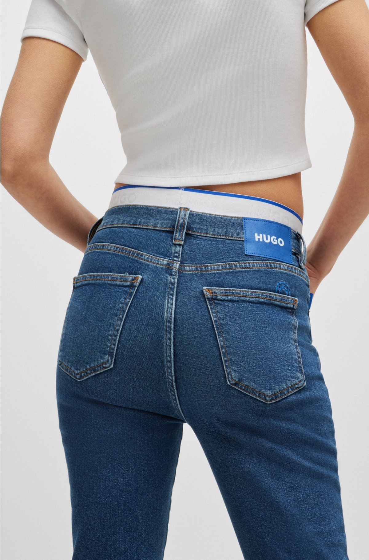 HUGO - Skinny-fit jeans in medium-blue stretch denim