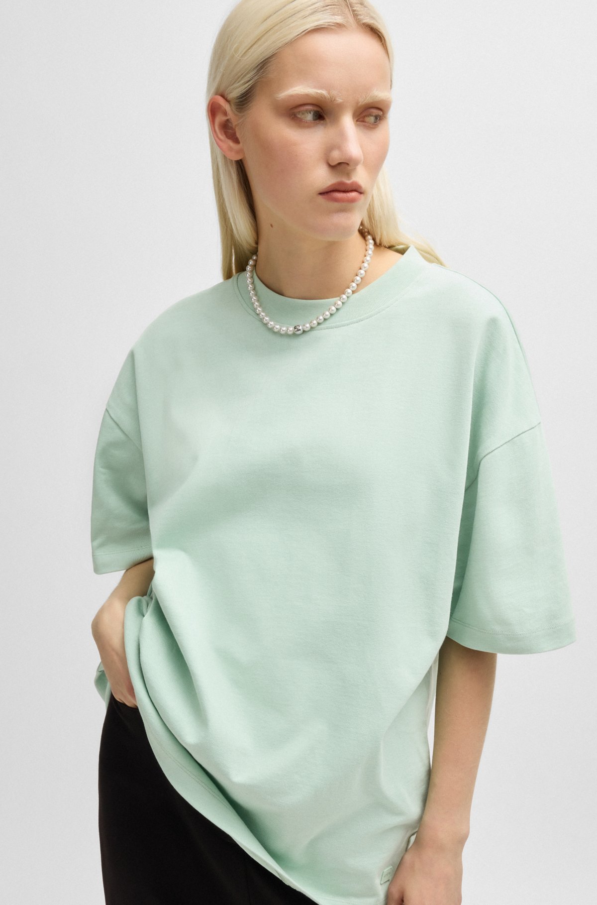 HUGO - Oversized-fit all-gender T-shirt in cotton with logo label