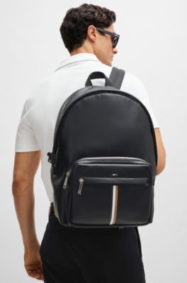 BOSS - フェイクレザー バックパック シグネチャーストライプ - ブラック