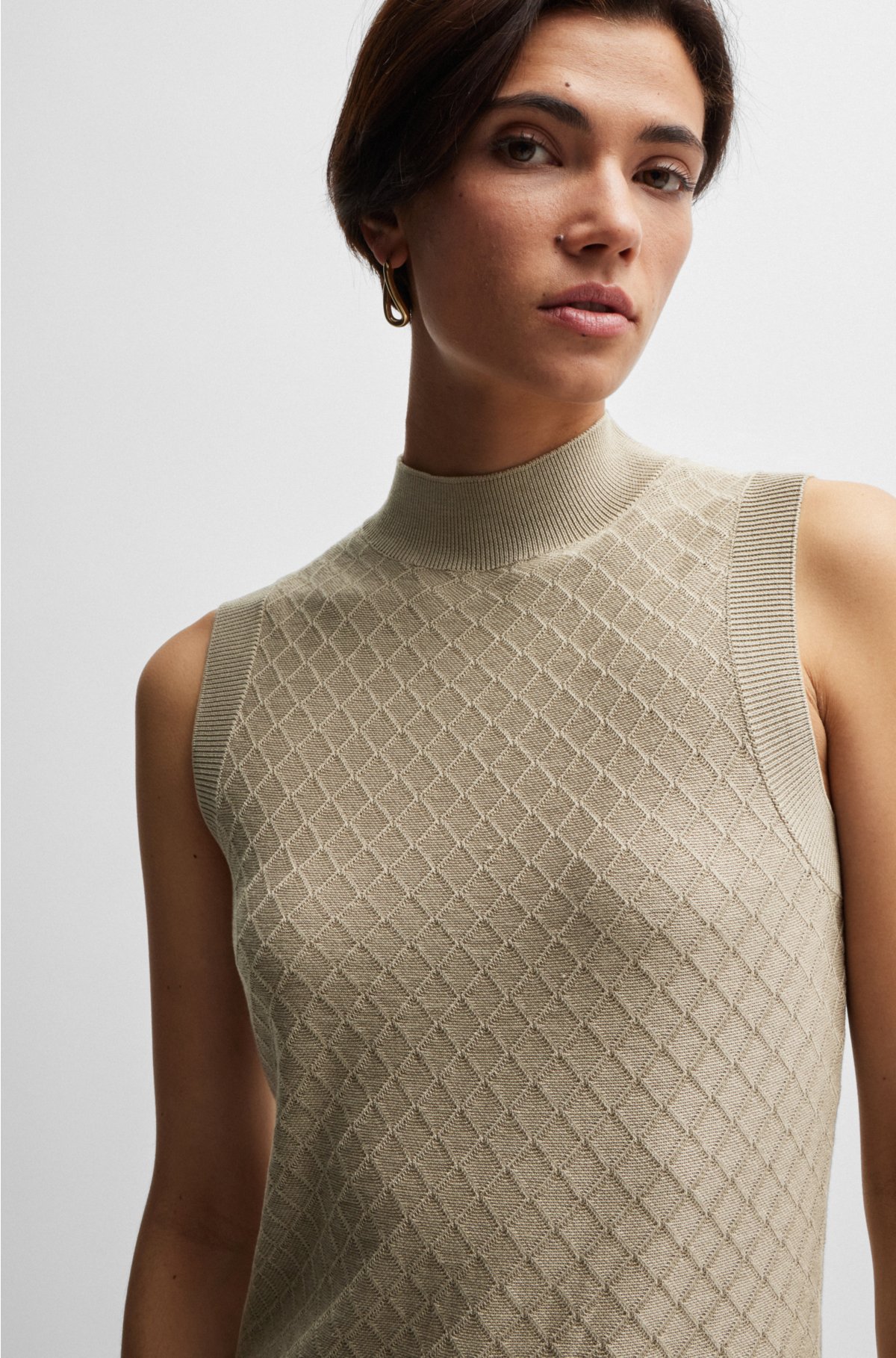 Sleeveless rollneck top in silk and cotton, Beige