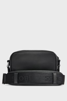Crossbody-v&auml;ska i twill med Double B-monogram, Svart