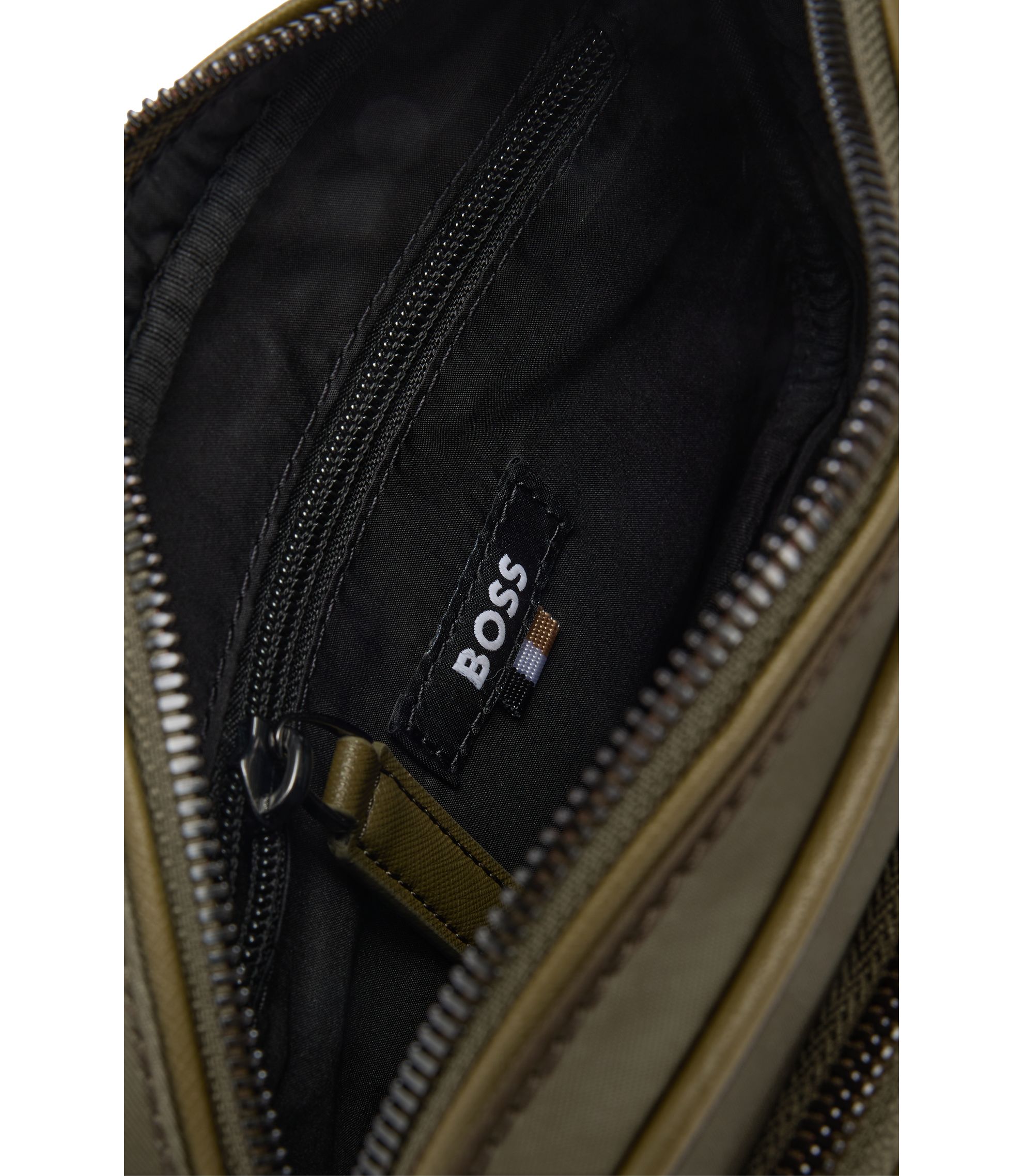 BOSS - ツイル クロスボディバッグ Double Bモノグラム - オリーブ