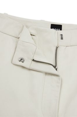 BOSS - Regular-Fit Hose aus Leder mit weitem Beinverlauf