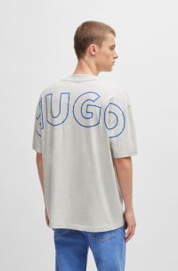 Camiseta de punto de algodón con logos en contorno, Gris claro