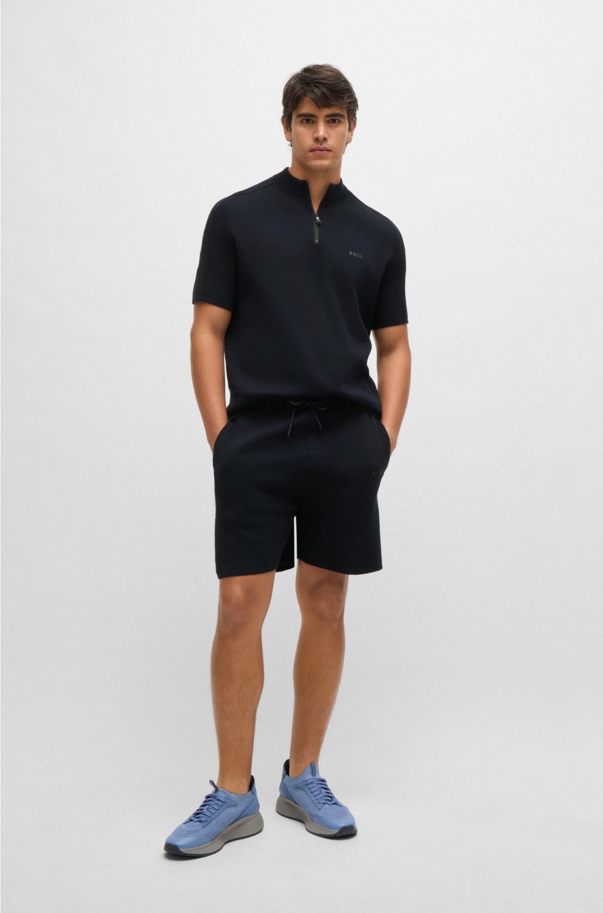 Regular-fit shorts in thermoregulating cotton-blend fabric, Dark Blue