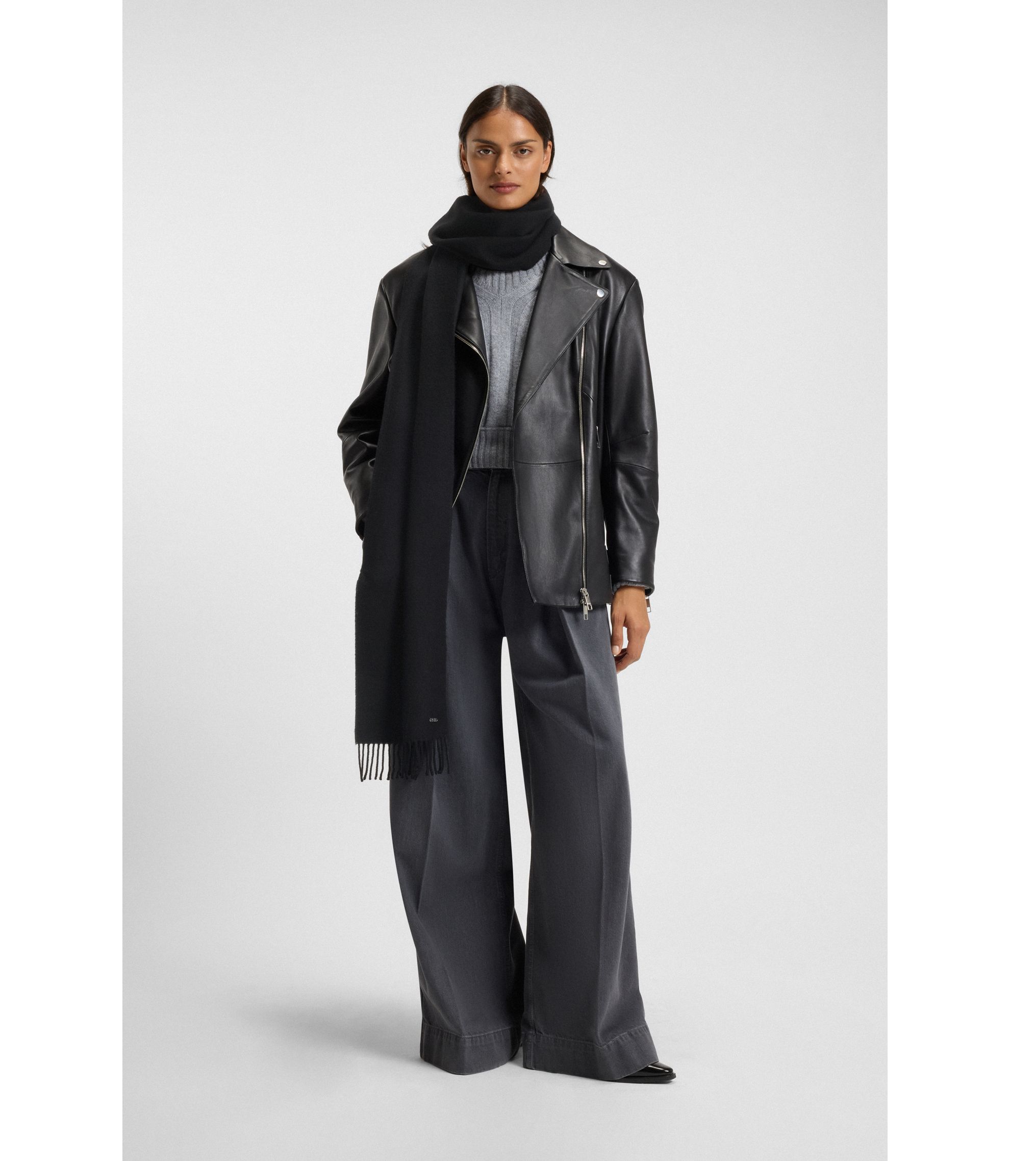 BOSS - ウール マフラー ロゴリベット - ブラック