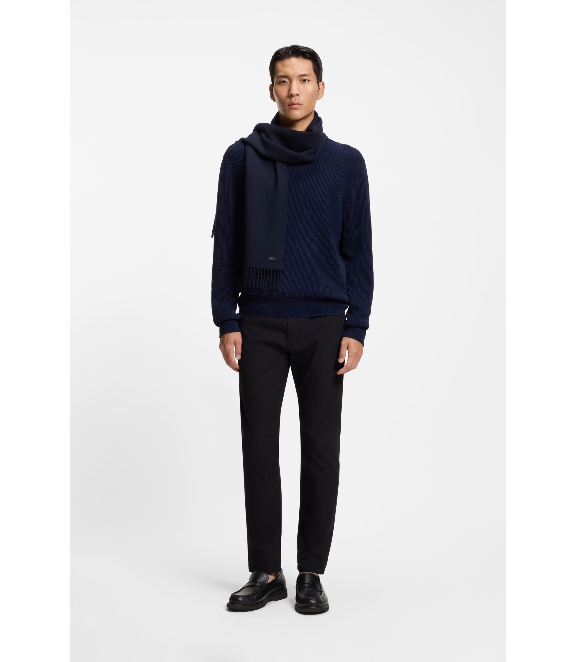 hbeu50517218_404_300?wid=1980&