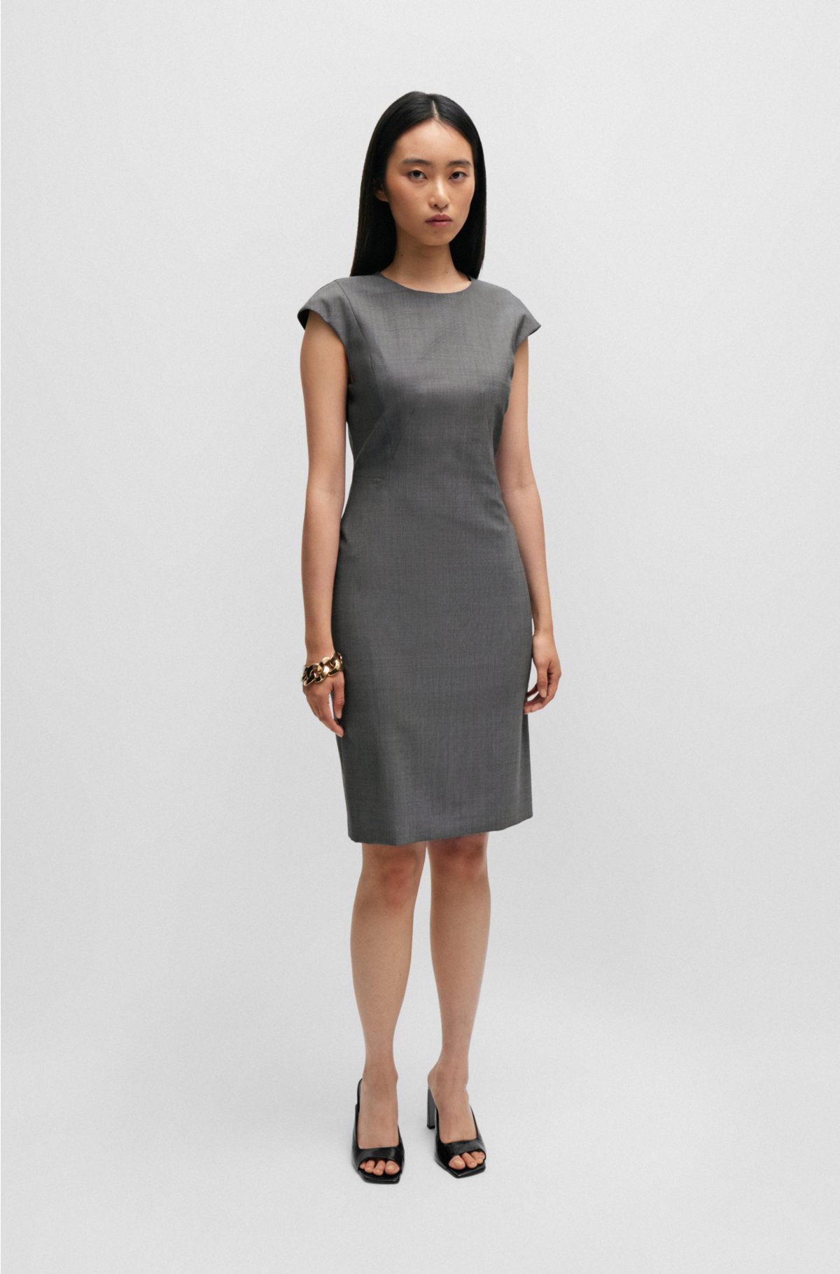 Cap-sleeve shift dress in virgin wool, Grey