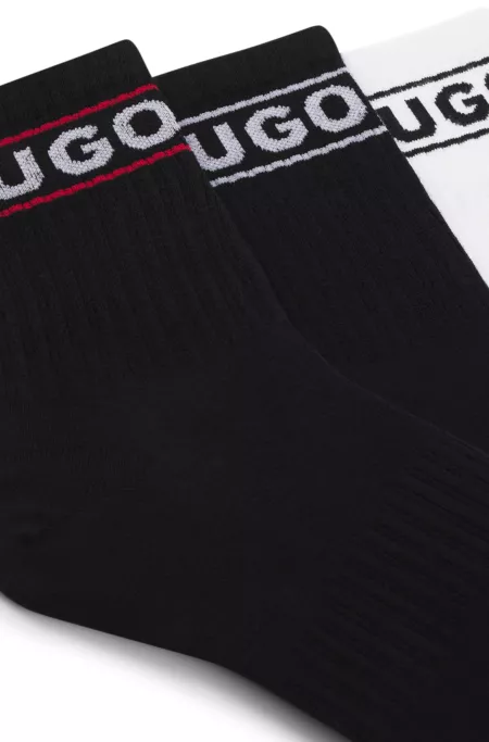 Three-pack of short-length socks with logo