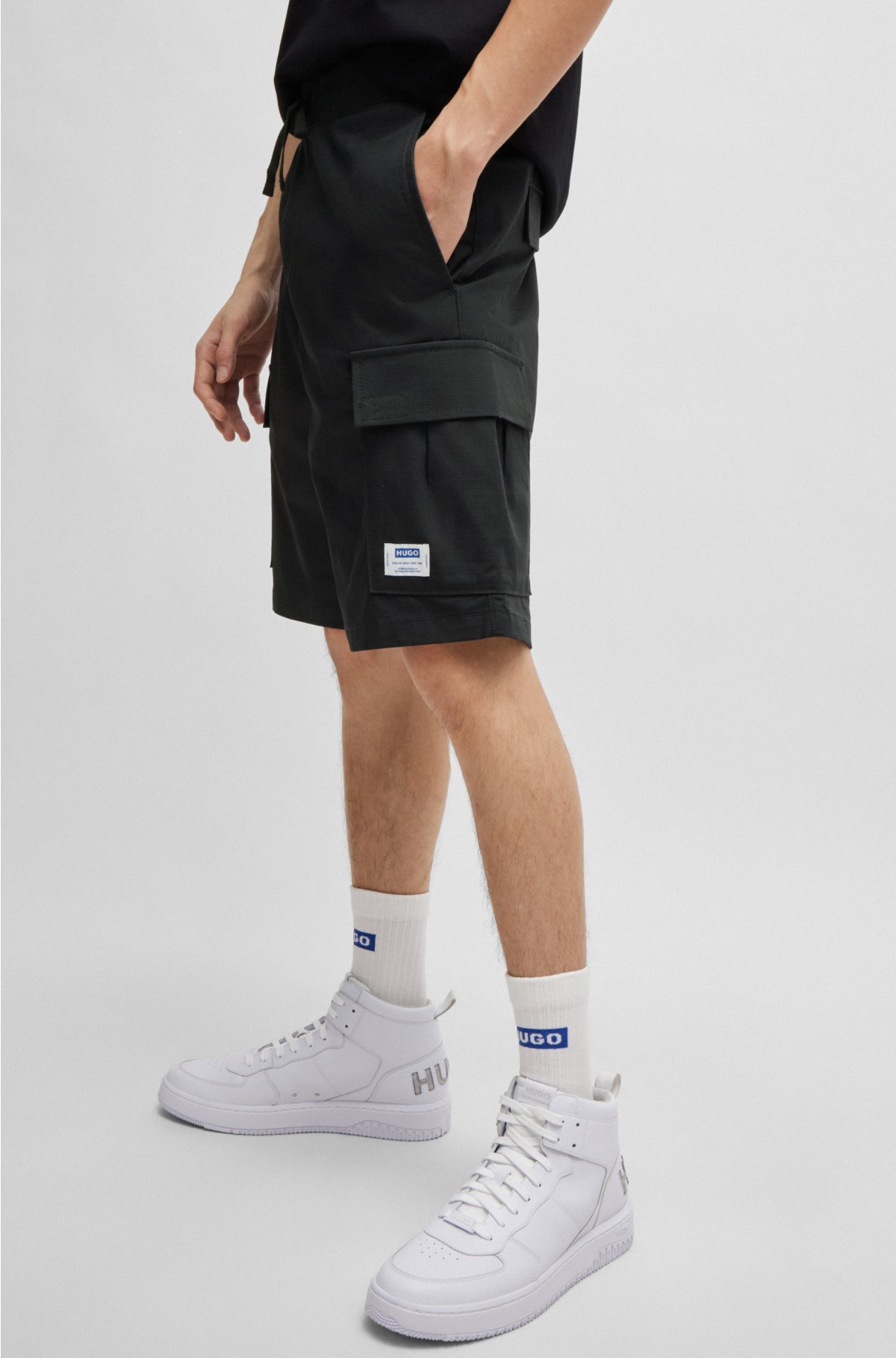 Structured-cotton shorts with drawstring and logo patch, Black