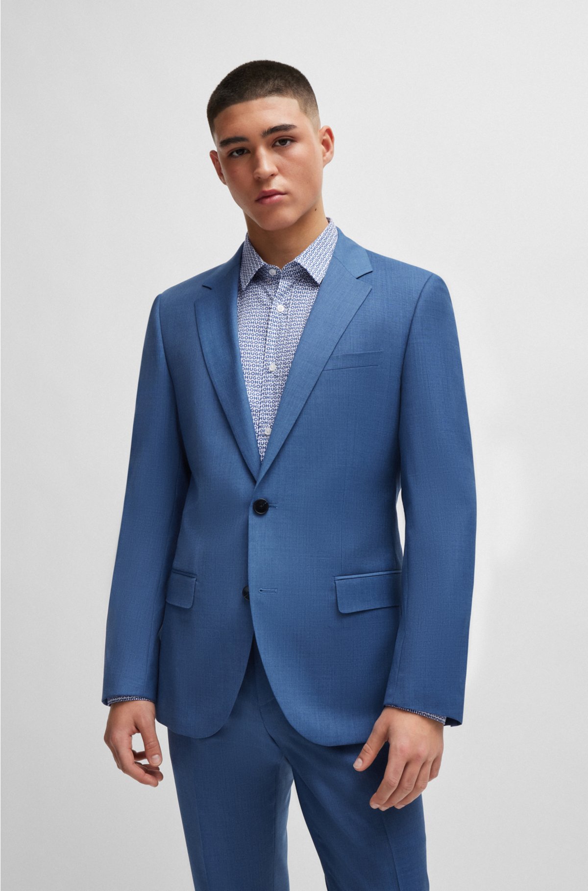 Slim-fit suit in virgin wool, Light Blue