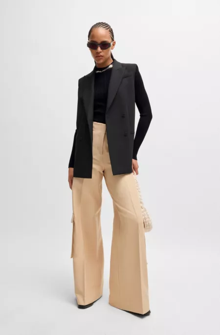 Slim-fit sweater with irregular ribbed structure