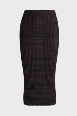 Ribbed-knit midi skirt in moulin&eacute; yarns, Black