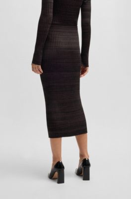 Ribbed-knit midi skirt in moulin&eacute; yarns, Black