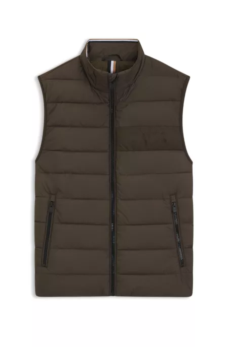 Water-repellent gilet with tonal logo