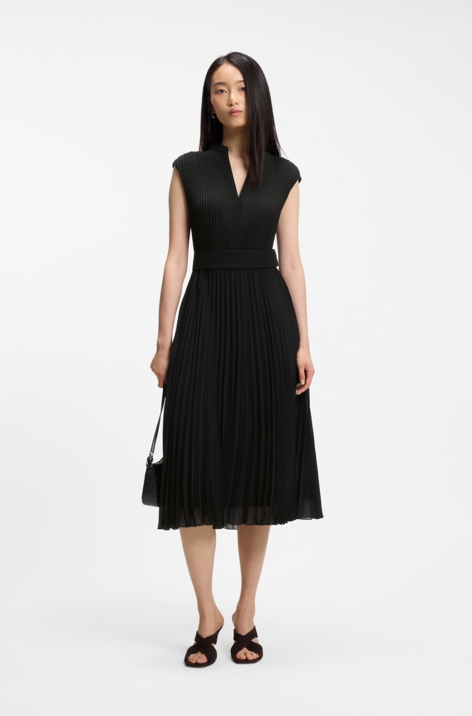 V-neck pleated dress