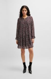 Robe à motif cachemire avec liens, Rouge sombre
