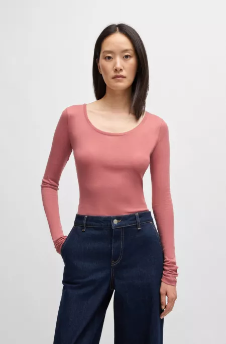 Long-sleeved top in ribbed stretch cotton