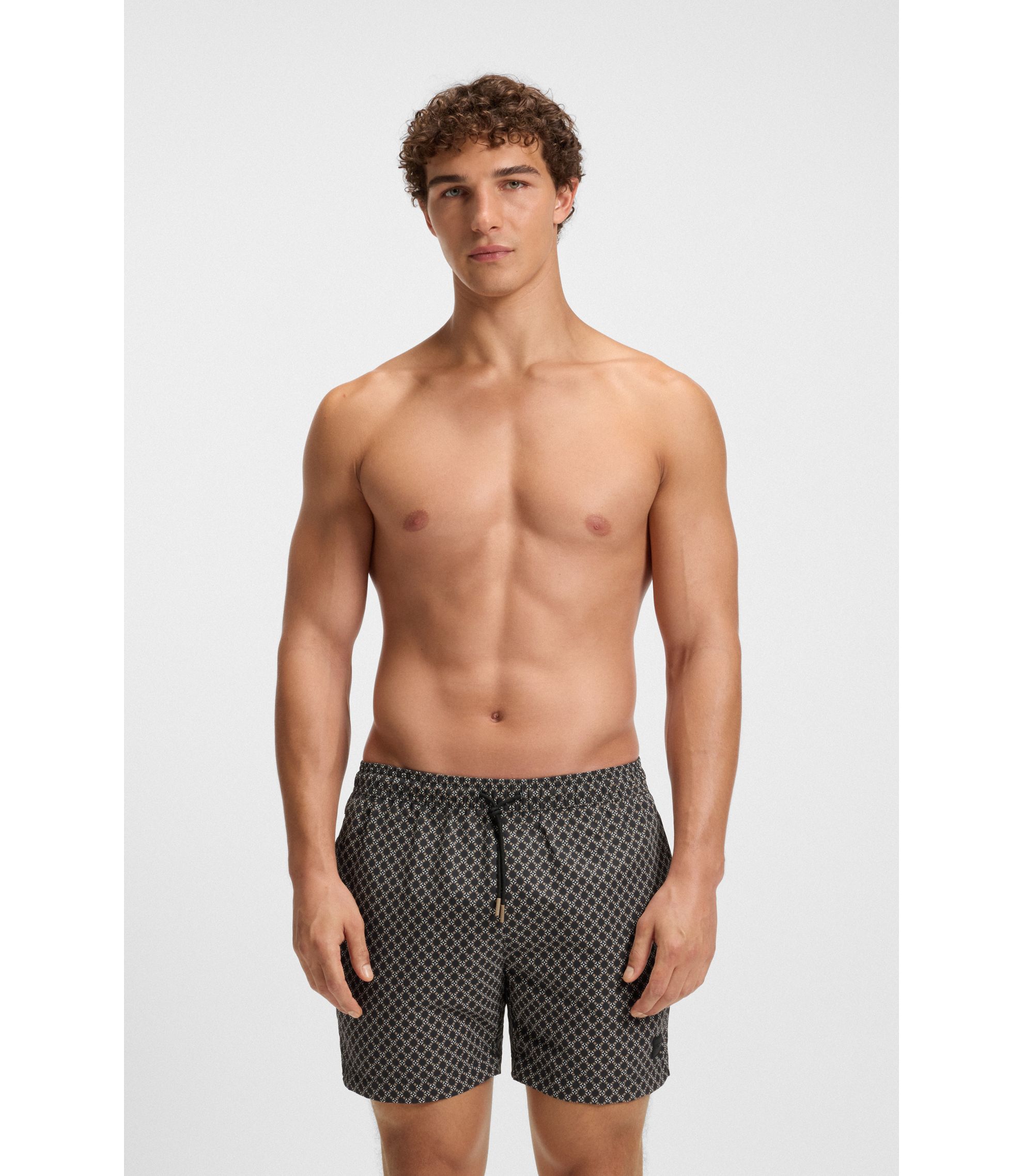 hbeu50518968_002_350?wid=1980&