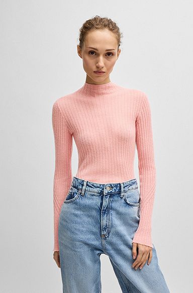 Wool-blend slim-fit sweater with side slits, light pink