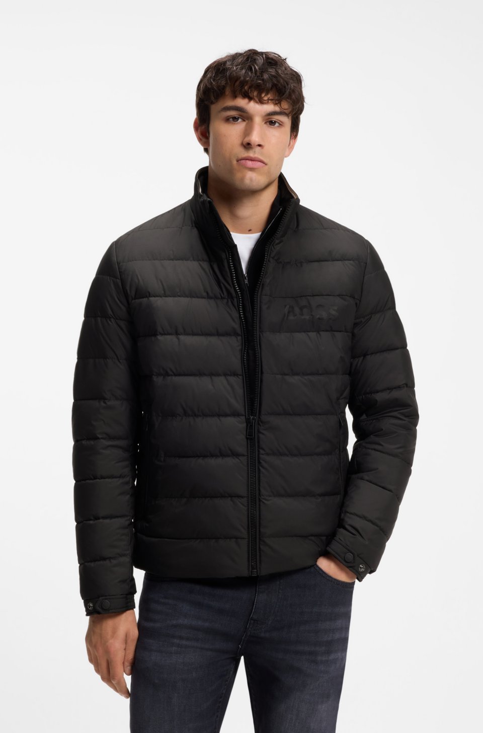 Classic padded jacket with a zip closure
